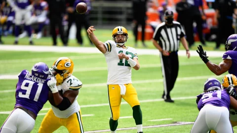 Green Bay Packers v Minnesota Vikings