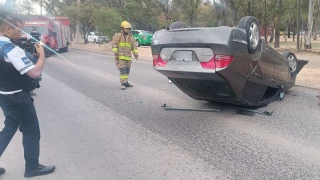 Accidente vial bulevar Ibarrilla