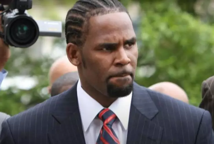 r kelly arresto access hollywood
