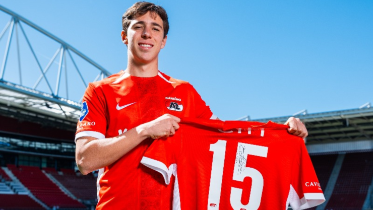 Mateo Chávez, canterano de Chivas, da el salto a Europa con el AZ Alkmaar.