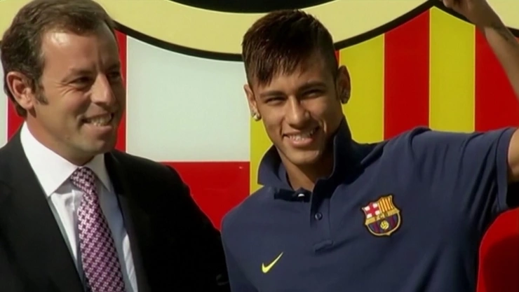 Neymar, Barcelona y Santos de Brasil, a juicio por fraude y corrupción.
