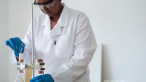 como se hace medicamento.jpg