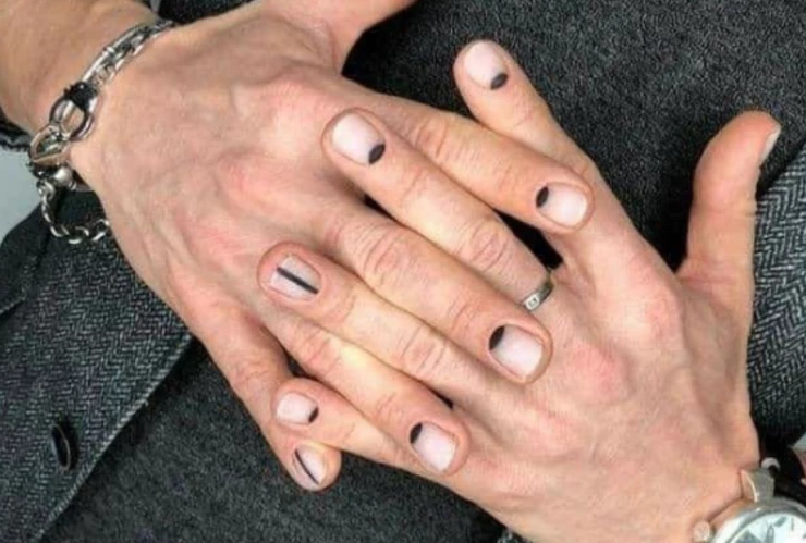 u&ntilde;as de hombres.png