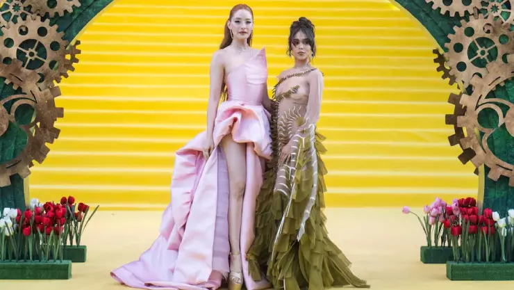 Danna y Ceci de la Cueva hablan de su encuentro con Ariana Grande y Cynthia Erivo en la premiere de Wicked.jpg