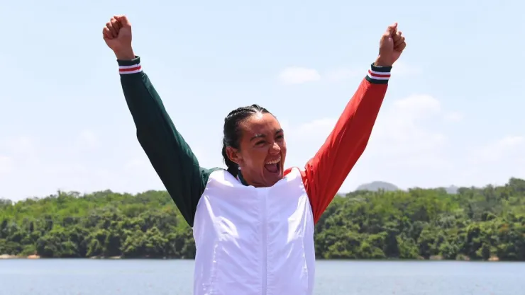 Kenia Lechuga hace historia