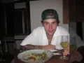 Justin comiendo.jpg