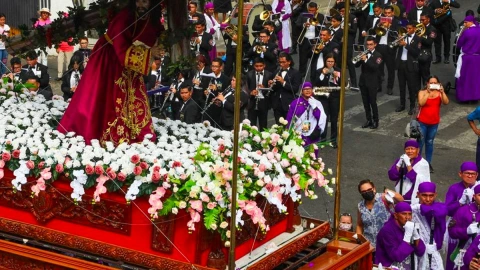 En El Salvador el Jueves Santo simboliza el día del silencio y de los movimientos