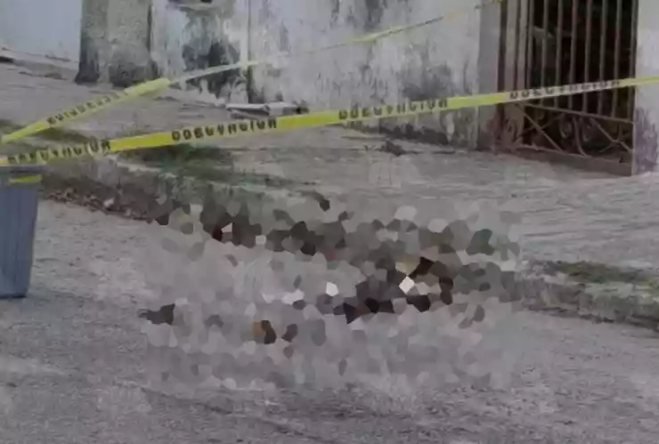 VIDEO_ Detienen a hombre que intentó HUIR de la policía tras un presunto robo (1).jpg