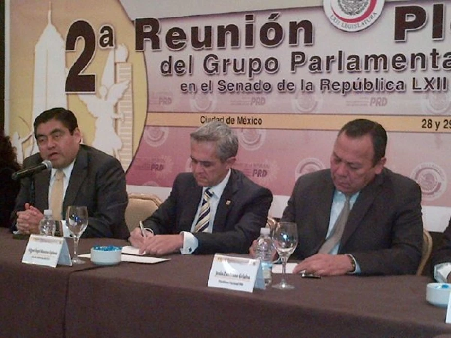 Inauguración reunión plenaria de senadores del PRD.