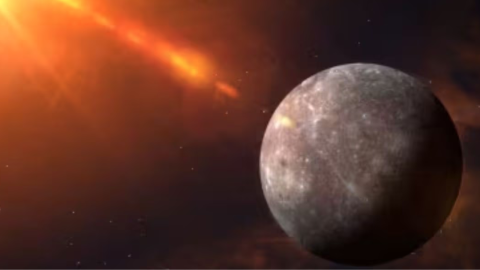 Mercurio y Urano retrogado