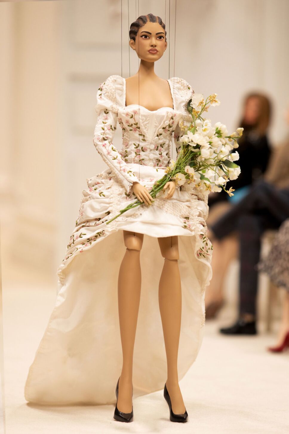 moschino_1.jpg