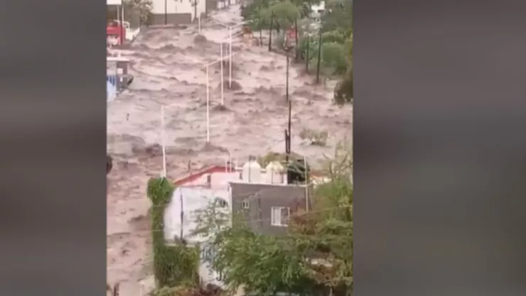 Corriente en Mulegé de Baja California Sur por Hilary