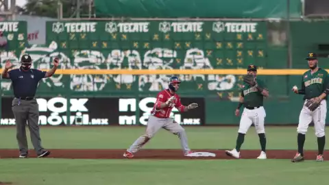 Bravos de León vs Leones de Yucatán Liga Mexicana de Beisbol 
