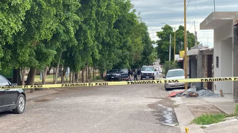 Asesinan a hombre afuera de primaria en Culiacán.