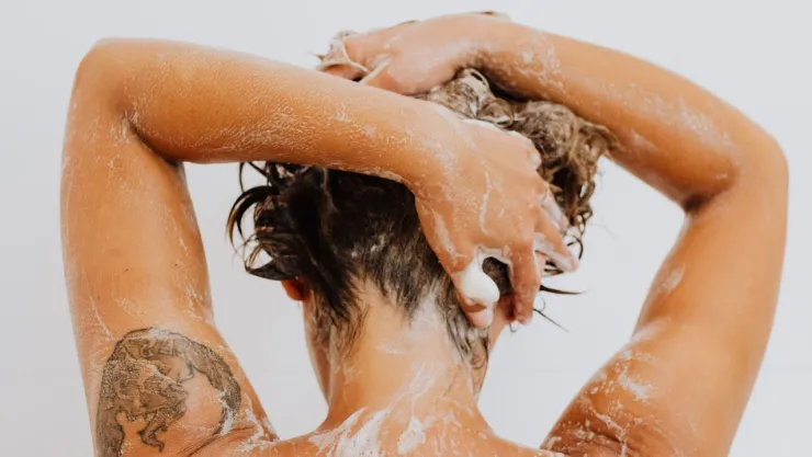 Retiran shampoo Oribe por contaminación