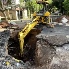 Megasocavón pone en riesgo a vecinos en Álvaro Obregón, CDMX
