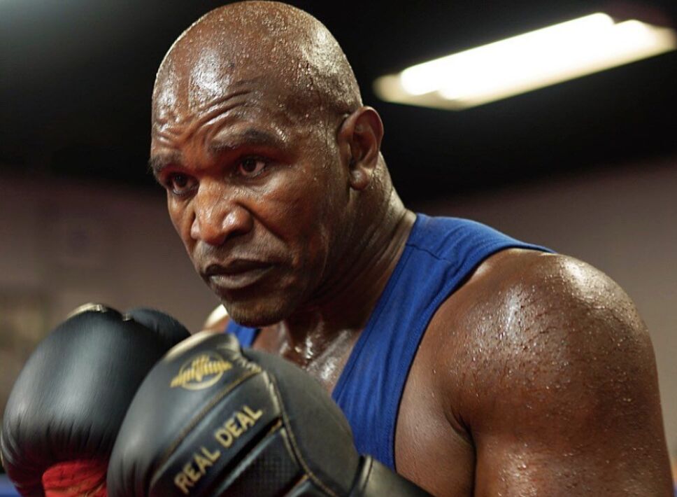Evander Holyfield boxeador