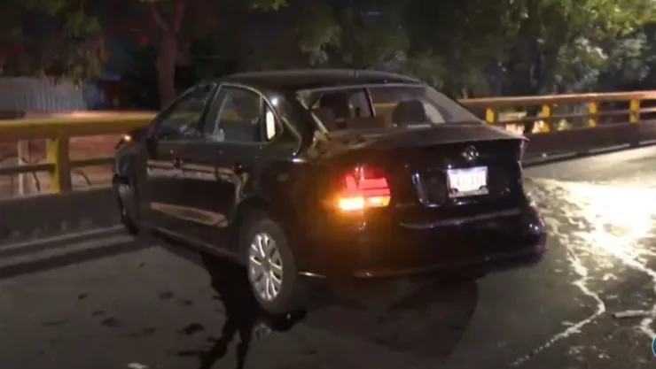 CDMX: Fuerte choque en Río San Joaquín deja un hombre vivo de milagro