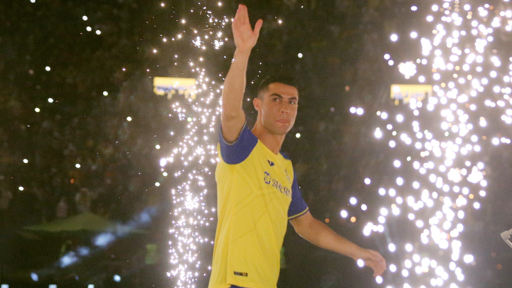 Cristiano Ronaldo es presentado con el Al-Nassr