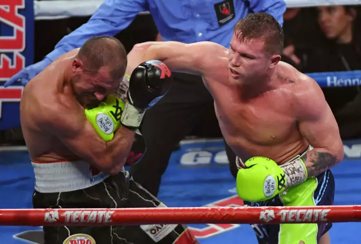 Canelo Alvarez v Sergey Kovalev