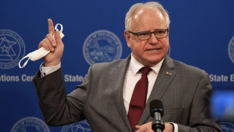 tim walz.jpg