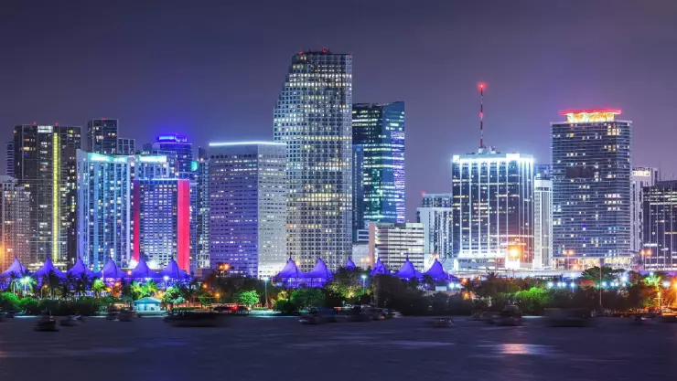el hermoso panorama de la ciudad de Miami en Florida