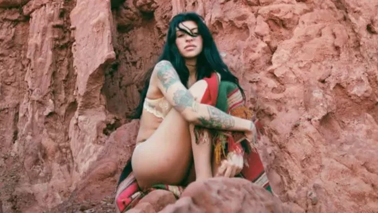 ¿Ya olvidaron a Ángela Aguilar? Esto piensa el público mexicano del nuevo álbum de Cazzu