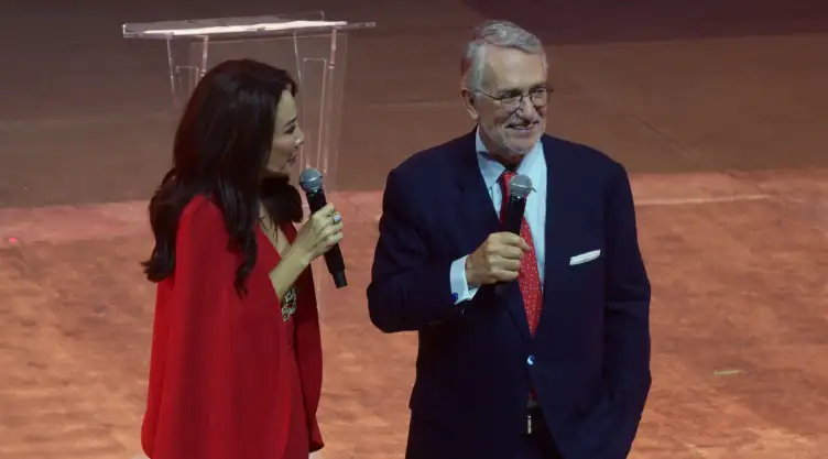 María Laura Medina de Salinas y Ricardo Salinas Pliego