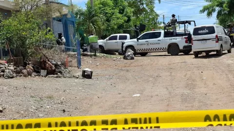 Asesinan a balazos a dos hombres en la colonia Esthela Ortiz en Culiacán..jpg