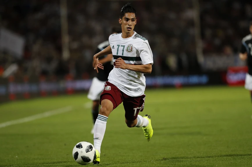 El lateral izquierdo surgido de los Tuzos del Pachuca recibió una nueva convocatoria con el ‘Tata’ Martino, después de haber participado en el amistoso frente a Trinidad y Tobago.