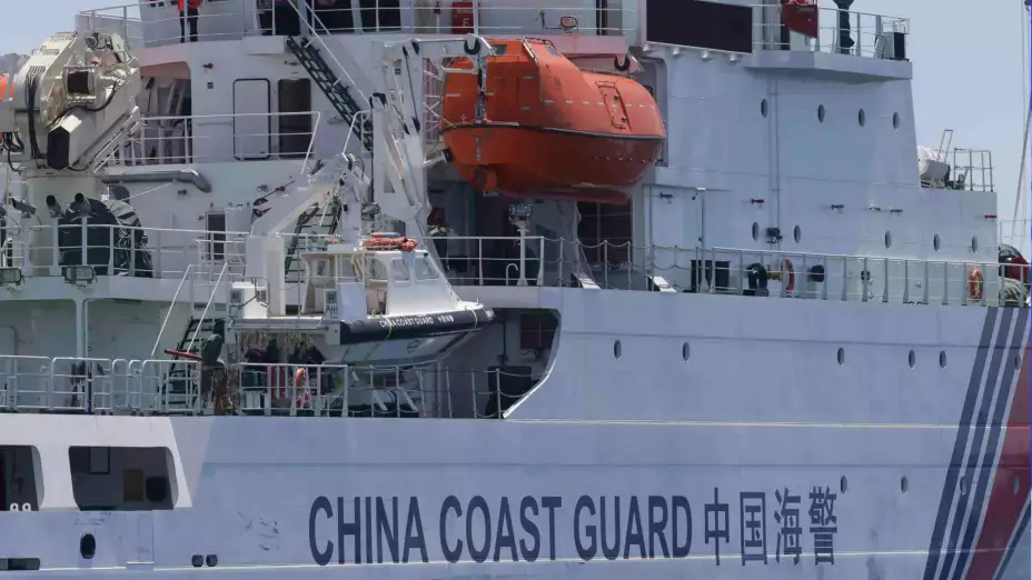 Barco de la Guardia Costera de China.