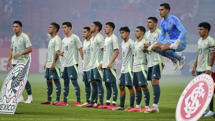 Debuts de México vs Inter de Porto Alegre Javier Aguirre