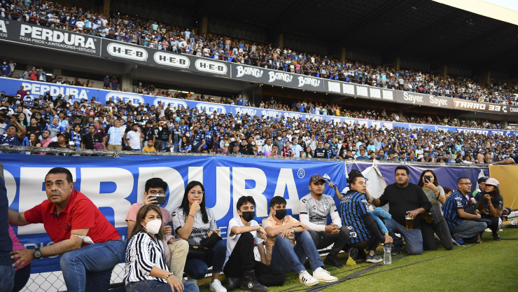Pelea Gallos Blancos Atlas jornada 9 Liga MX