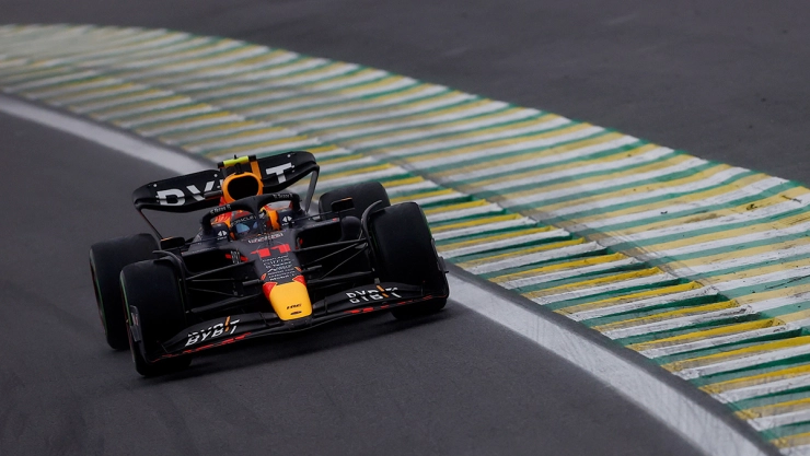 Checo Pérez en Brasil