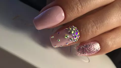 47 diseños de uñas color nude que te harán ver preciosa y elegante: se usan en cortas o largas