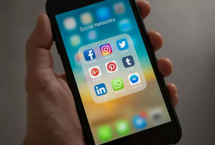 Paso a paso para eliminar el caché de WhatsApp en Iphone y Android