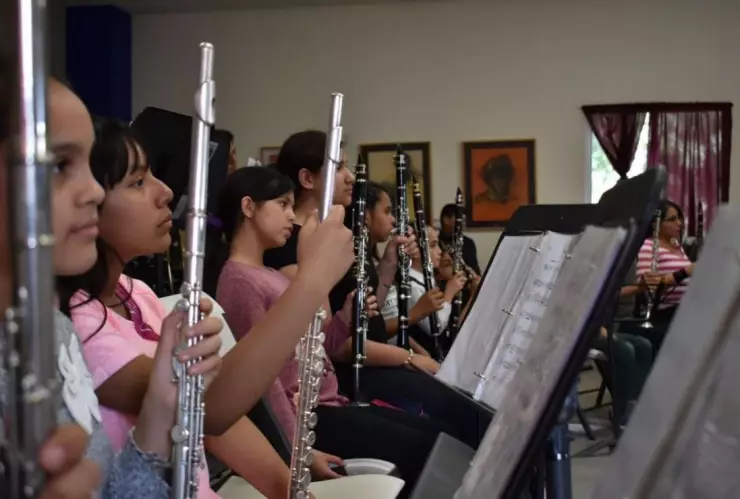 Convocan a curso intensivo de música para orquestas de la Zona Este.