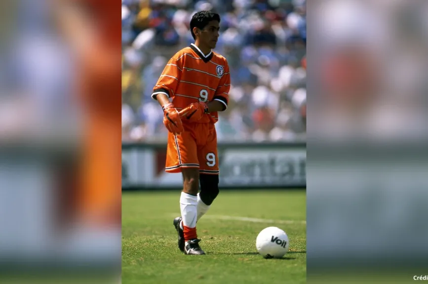 10 Jorge Campos equipos en su carrera.jpg