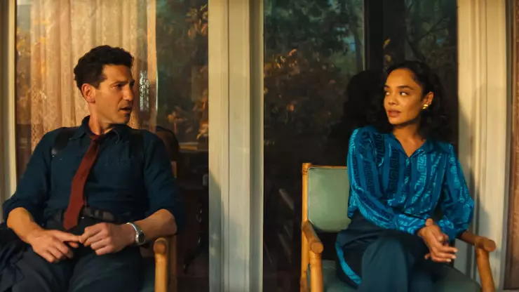 "Él y Ella” (His and Hers)