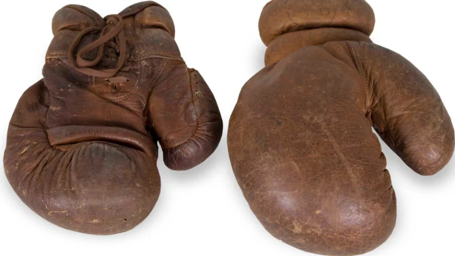 Origenes_y_evolucion_de_los_guantes_de_boxeo_2.webp