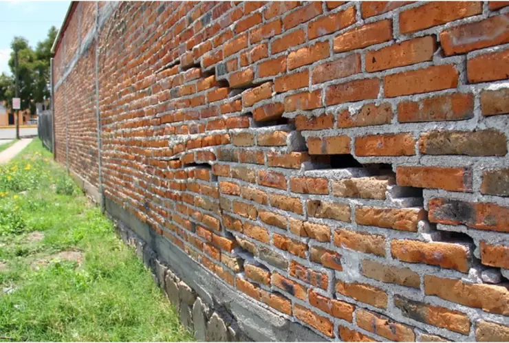 ¿Grietas en tu casa_ Alertan a viviendas al oriente de Aguascalientes por falla geológica