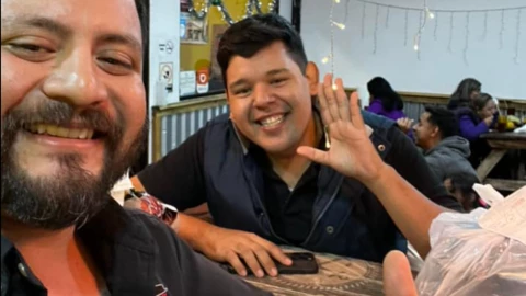 Joven aguinaldo restaurante