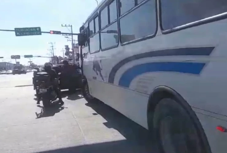 Asalto en unidad de transporte público en Amozoc deja un lesionado