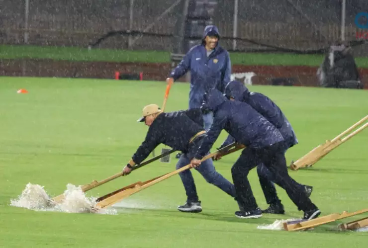 Cambian de horario el Pumas vs Chivas