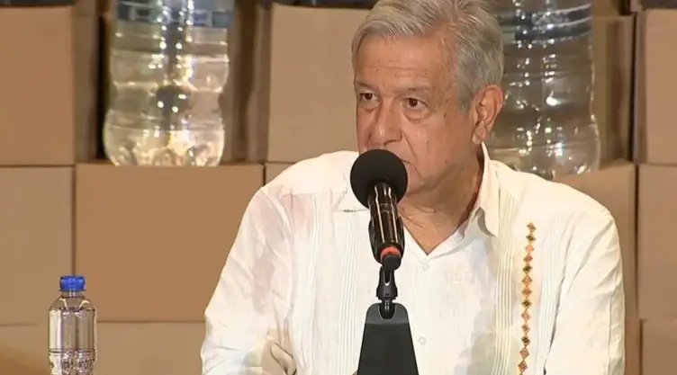 amlo tabasco ayuda inundaciones.jpg