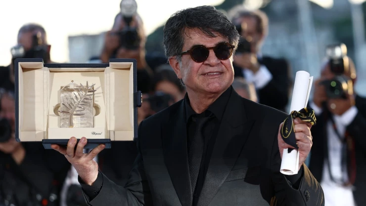 quien-es-jafar-panah-director-que-gano-la-palma-oro-it-was-just-an-accident-festival-canes-cineasta-muestra-premio