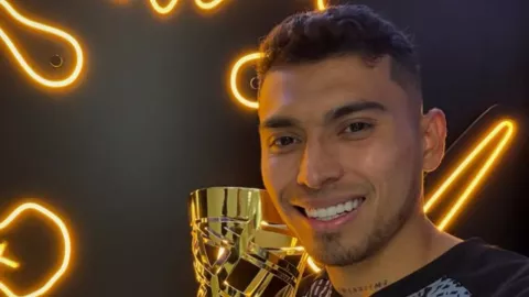 ¿Se va a Chivas o se queda en Europa? Esto sabemos de la situación de Orbelín Pineda