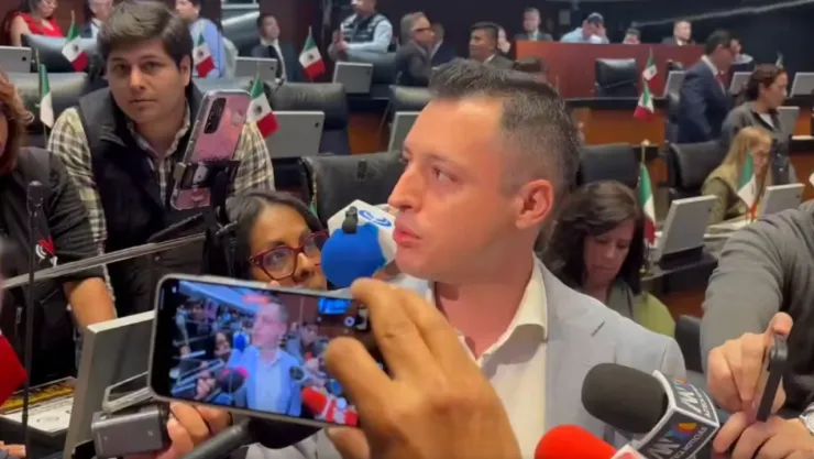 Luis Donaldo Colosio exhibe a Morena.