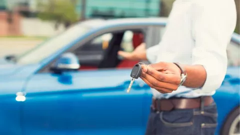 ¿Qué se necesita para el trámite de cambio de propietario de un auto en Aguascalientes?