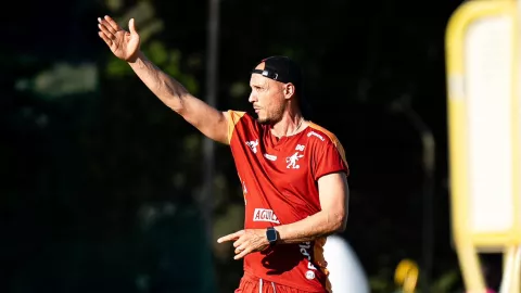 David González es nuevo entrenador del América de Cali